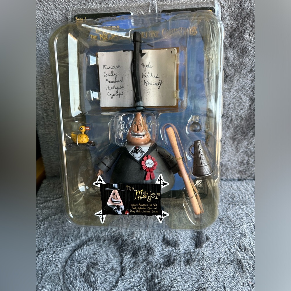 Vintage NECA Real Toys TIM BURTON'S- The Nightmare Before Christmas Mayor Figure